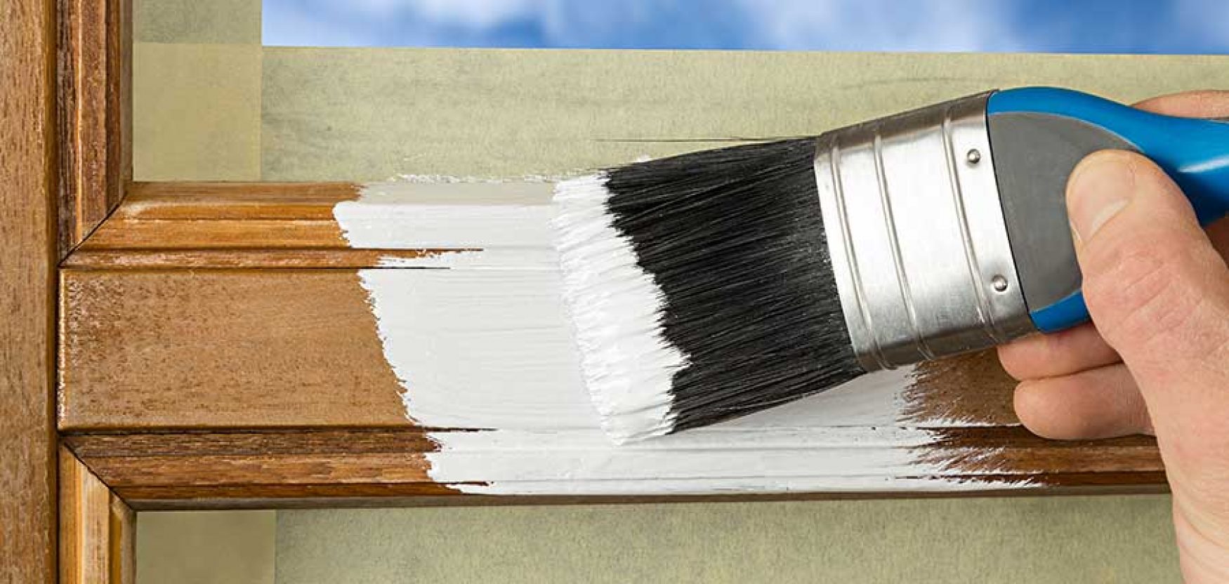 Покраска деревянных окон. Краска для оконных рам. Акриловая краска для окон. Покраска пластиковых окон. Краска для оконных рам.